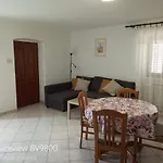 Vodaric Loznati Apartment Cres