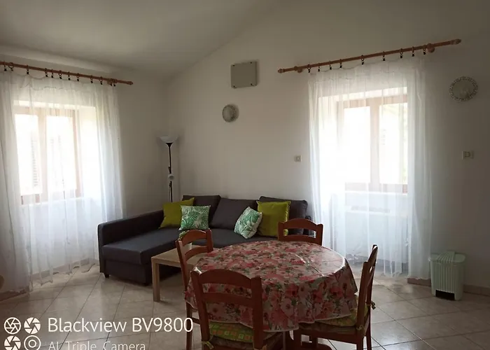 Vodaric Loznati Cres