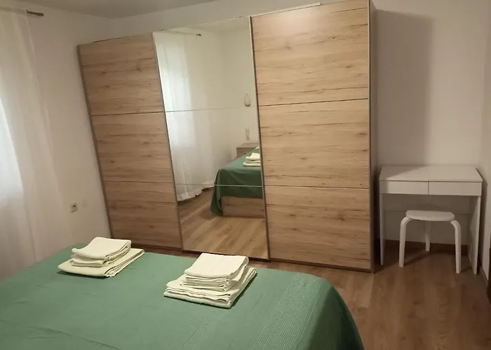 Vodaric Loznati Apartament *